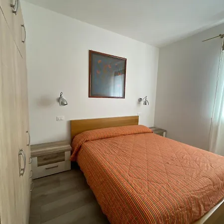 Bardolino Lake Apartments *