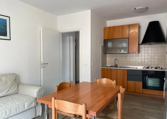 Bardolino Lake Apartments