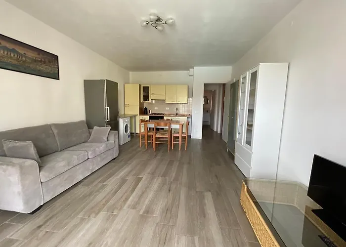 Bardolino Lake Apartments Apartament